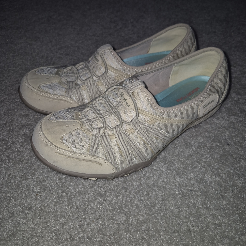 Skechers Women's Beige Slip-On Sneakers - Picture 2 of 5
